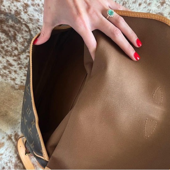 Louis Vuitton Manogram Canvas Saundra 30 - Picture 6 of 10